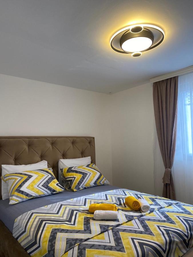 Vucinic Studio Apartment Cetinje Extérieur photo